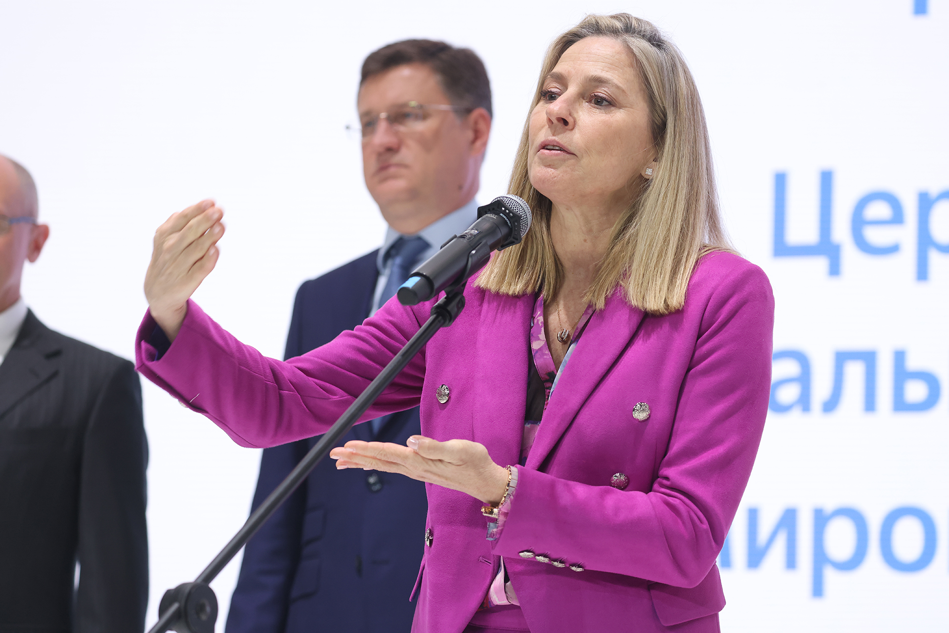 Д-р Сама Бильбао-и-Леон